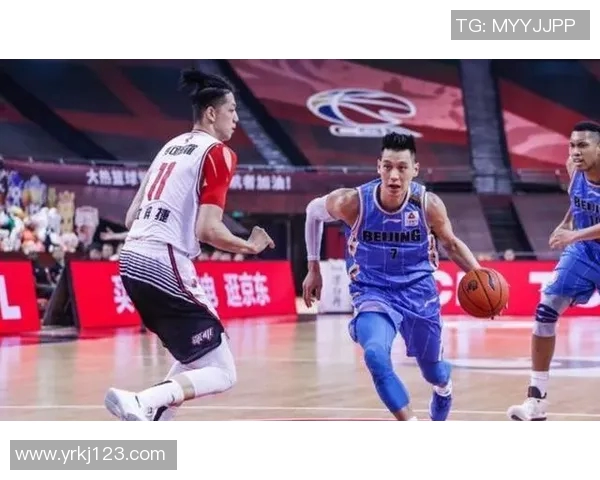 广东男篮惨败宁波,内线防守成最大短板,奎因三分失准引热议